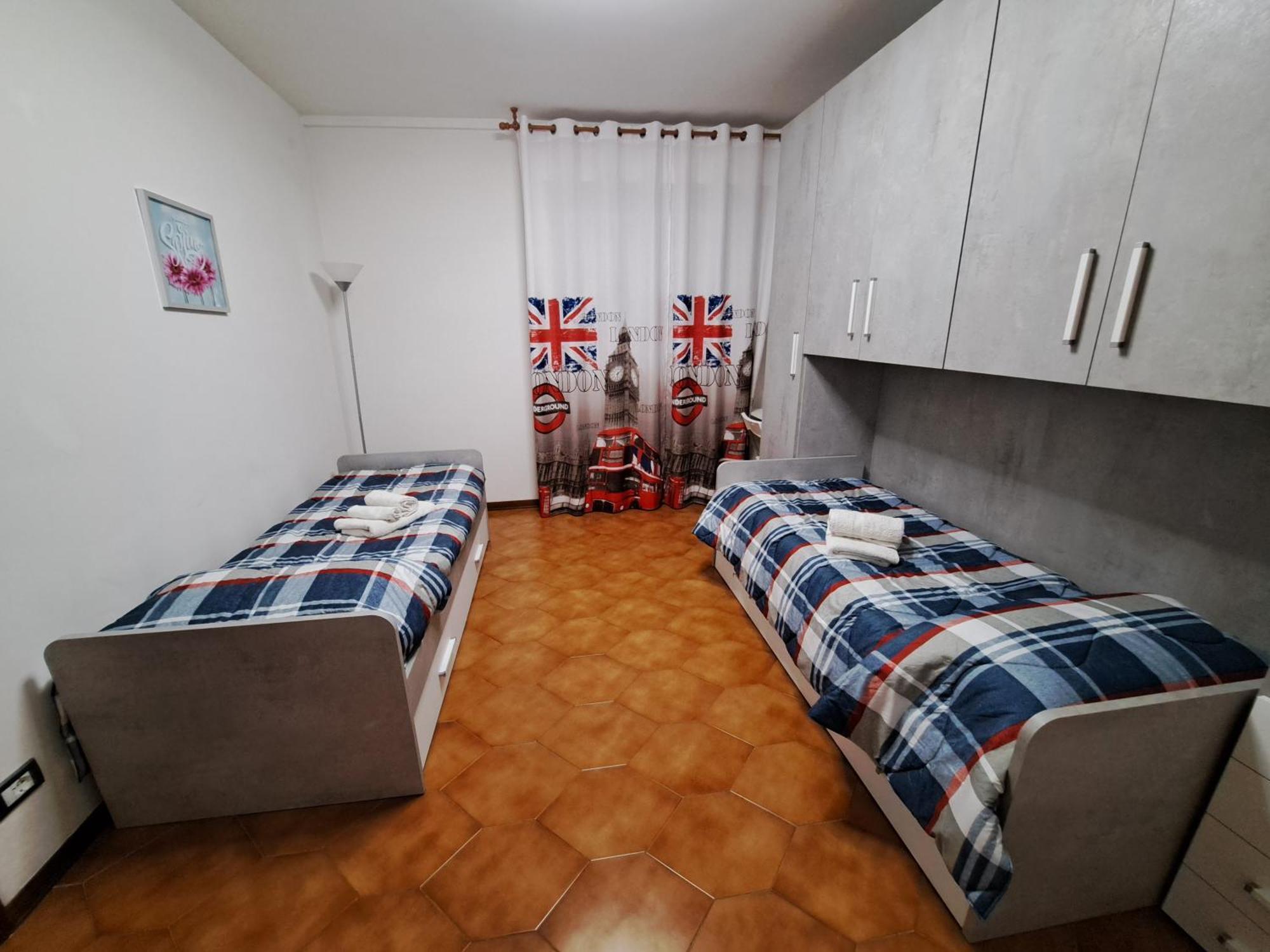 Appartamento Giotto - Free Parking Ливорно Экстерьер фото
